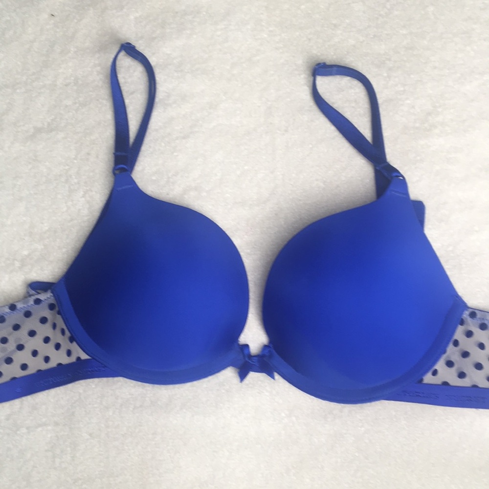 Vs Bras